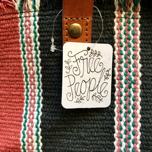 FREE PEOPLE ‘1 LEFT’ ARTISAN WOVEN BAG NWT🎈🥳HP🎉 - Picture 6 of 7